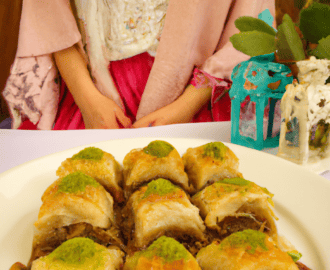 Rüyada Baklava Yemek
