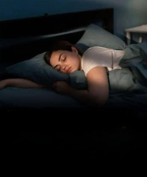 Why You Might Wake Up Between 3 and 5 AM: A Deeper Look Into Sleep, Emotions, and Well-Being