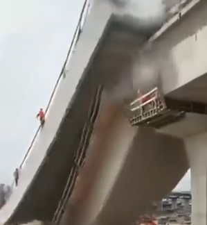 Tragedy Strikes: The Collapse of a Newly Built Skybridge and Its Lasting Impact