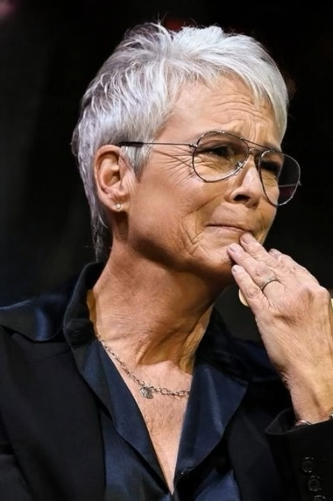 Jamie Lee Curtis Shares Heartbreaking Update