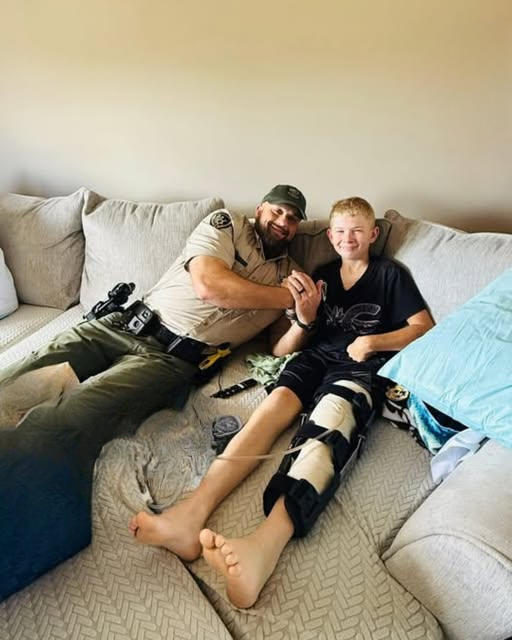 A Deputy’s Hand in the Dirt: How Compassion and Courage Helped a Boy Through His Darkest Hour