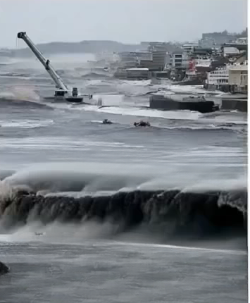Breaking News: Powerful 8.2 Earthquake Strikes Alaska, Tsunami Warnings Issued Across the Pacific