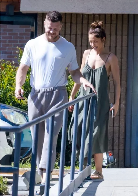 Minka Kelly: From Humble Beginnings to Hollywood Success – An Inspiring Journey of Talent, Resilience, and Purpose